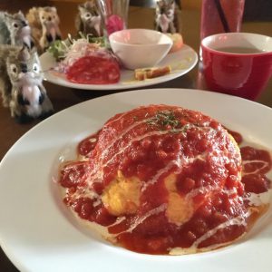 小杉駅前でちょっと非日常のカフェタイムを。