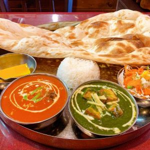 子どもからお年寄りまで楽しめるカレーショップ。